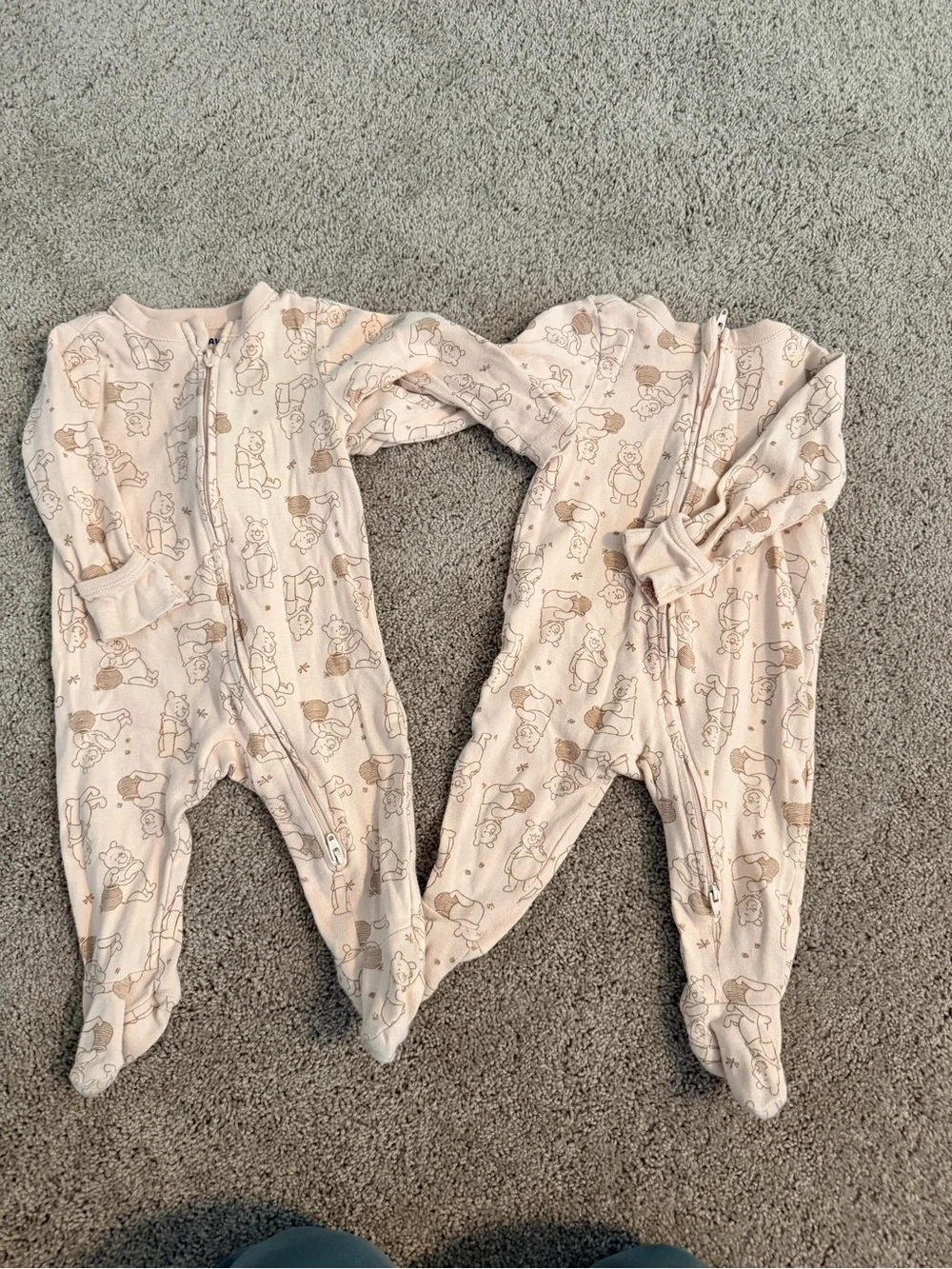 Twins 3-6 Month Old Navy Beige Winnie The Pooh Zip Up Pajamas for Baby